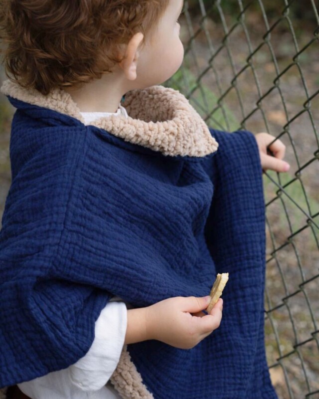 Petit Pote - Poncho bébé enfant – Taille unique / Bleu indigo