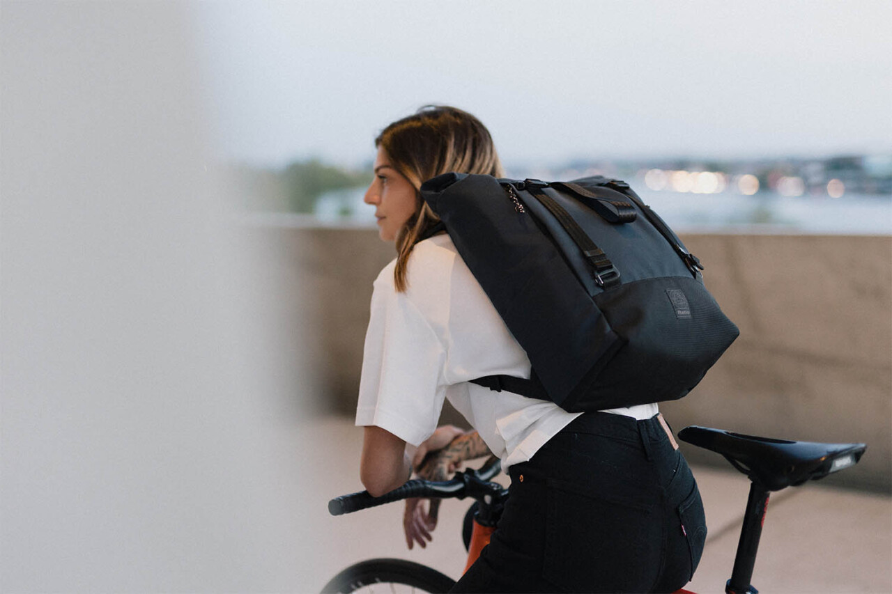 ratio-moon-rise_sac-a-dos-coursier-velo-messenger-commuting-fabr-6df2219e0580c2a20b85a4c00946ef96