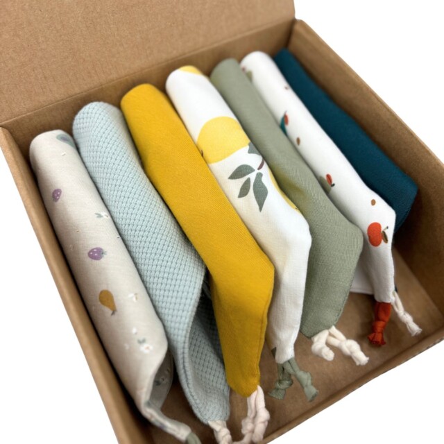 Petit Pote - Semainier de bavoirs bandana – Taille unique / Fruit