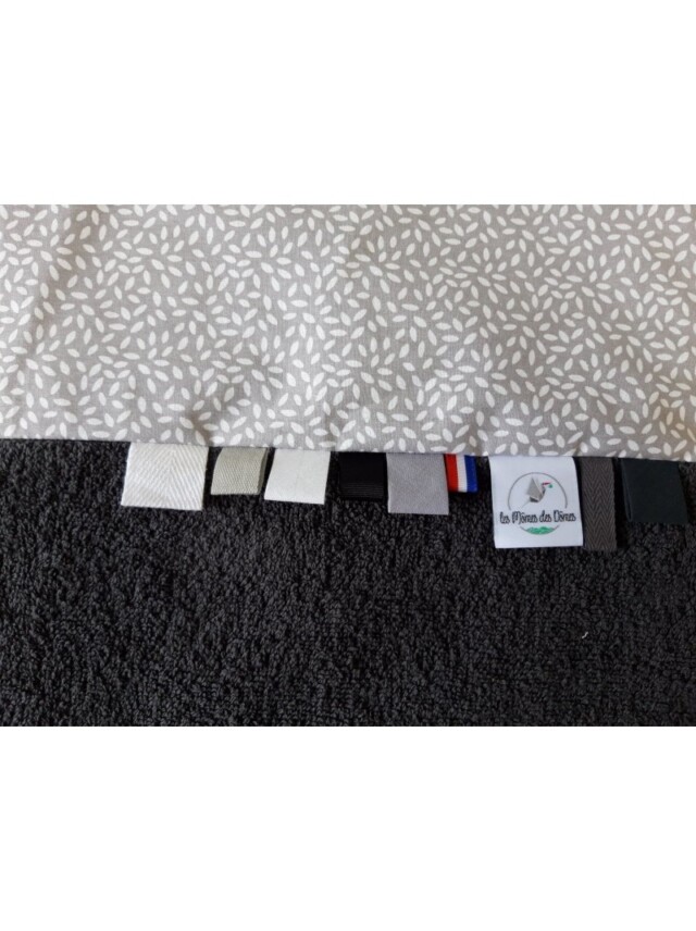 Les Mômes des Dômes - Tapis d'éveil inspiration Montessori