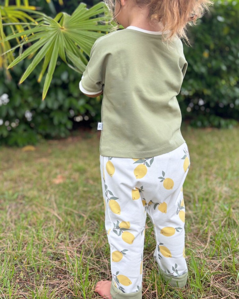 Petit Pote - T-shirt enfant Jersey Kaki – 12 mois / Vert kaki