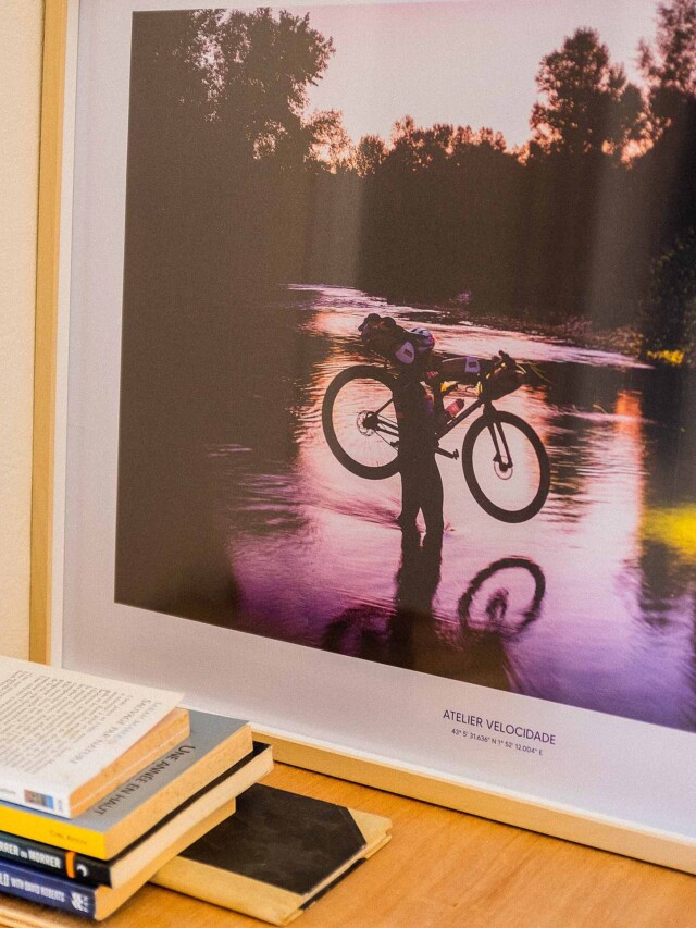 Atelier Velocidade - Photo 50x70 Bikepacking – Affiche nº 1
