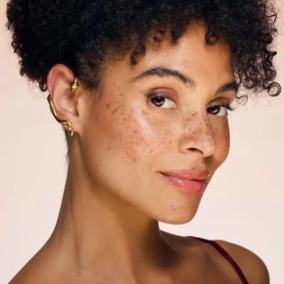 Violaine-Muras-Snake-earcuff-yellow-gold