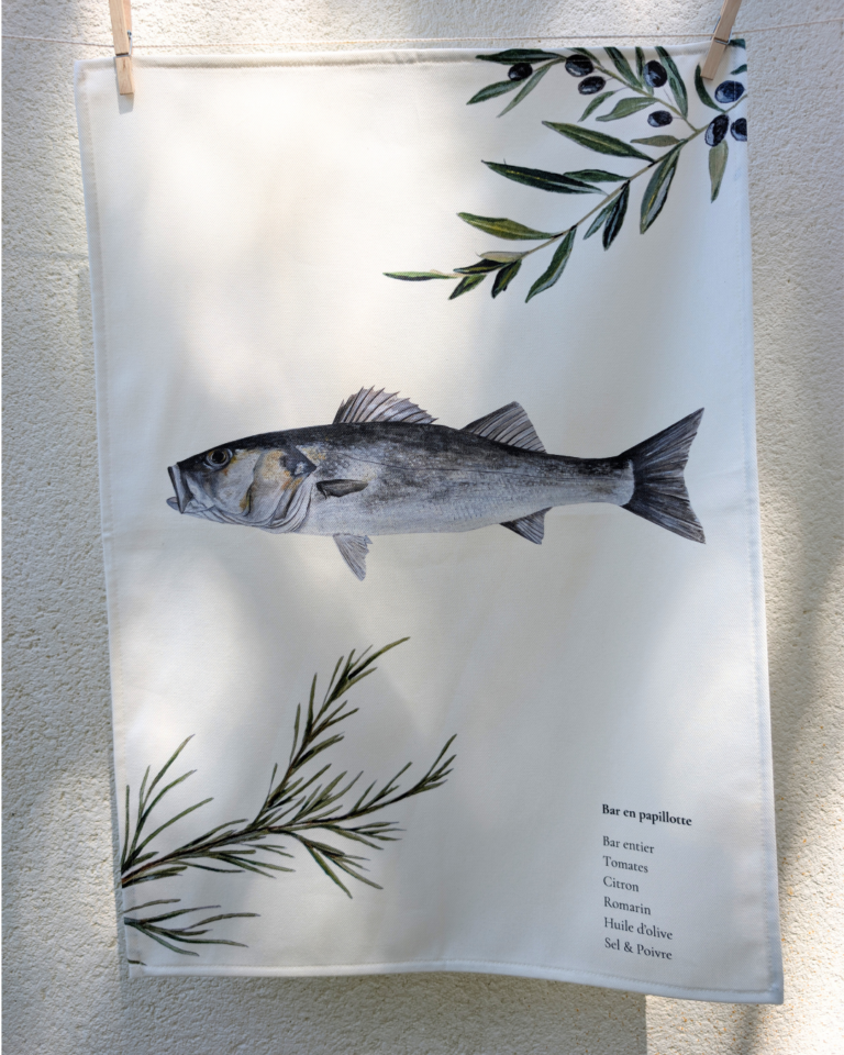 112 97838aae 6c57 45cc 8b30 dfed3402a191 varek.illustrations - Torchon 100% coton : Le Bar en Papillote