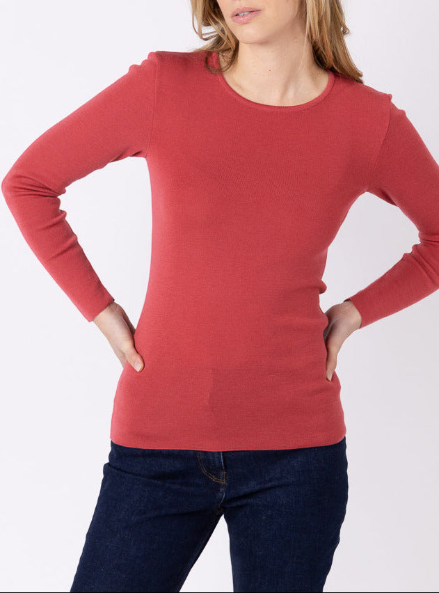 Tee-shirt thermique manches longues femme en laine merinos rouge tendre par la marque MAISON SOLFIN MAISON SOLFIN - Tee-shirt thermique manches longues femme en laine merinos rouge tendre
