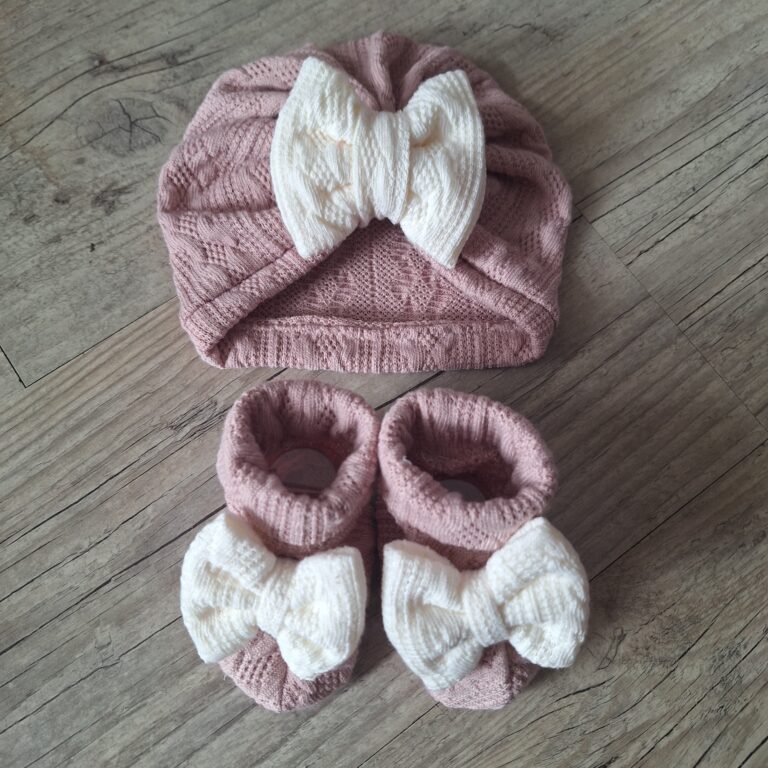 La Fabrique A DeDeuh - Ensemble en tissu maille de coton façon tricot jacquard Turban nœud + moufles + bandeau + chaussons assortis – Turban+moufles / 9.12 mois