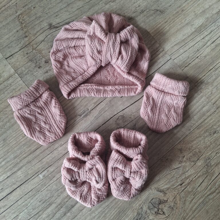 La Fabrique A DeDeuh - Ensemble en tissu maille de coton façon tricot jacquard Turban nœud + moufles + bandeau + chaussons assortis – Turban+moufles / 9.12 mois