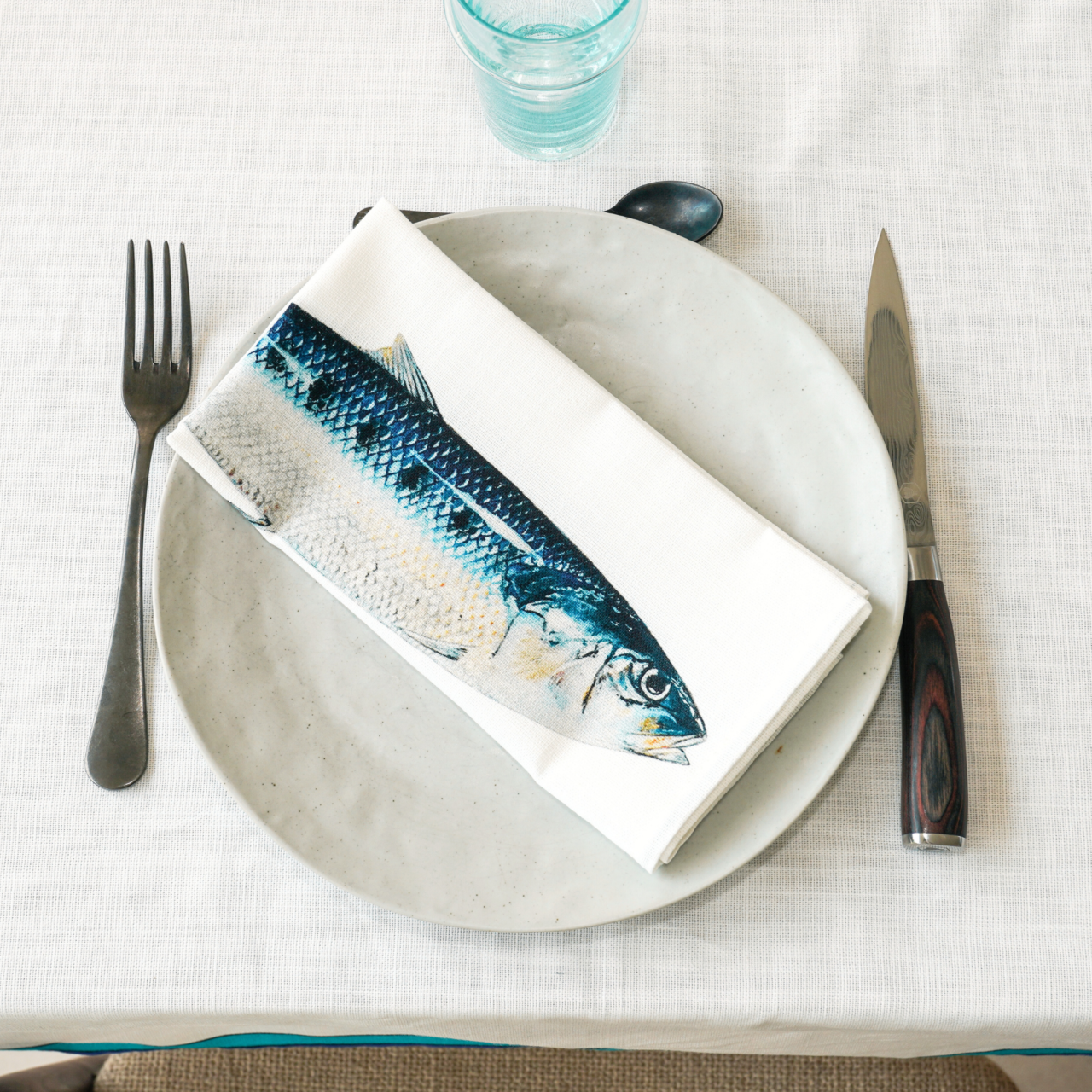 59 925c0496 ed0e 4d82 85d1 660265b79c67 varek.illustrations - Serviette de table en coton : Sardine