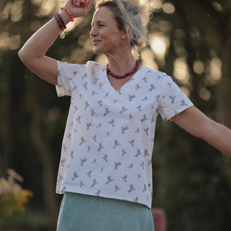 Meta SS25 - Blouse Nila - Voile de coton Colibris – XXL