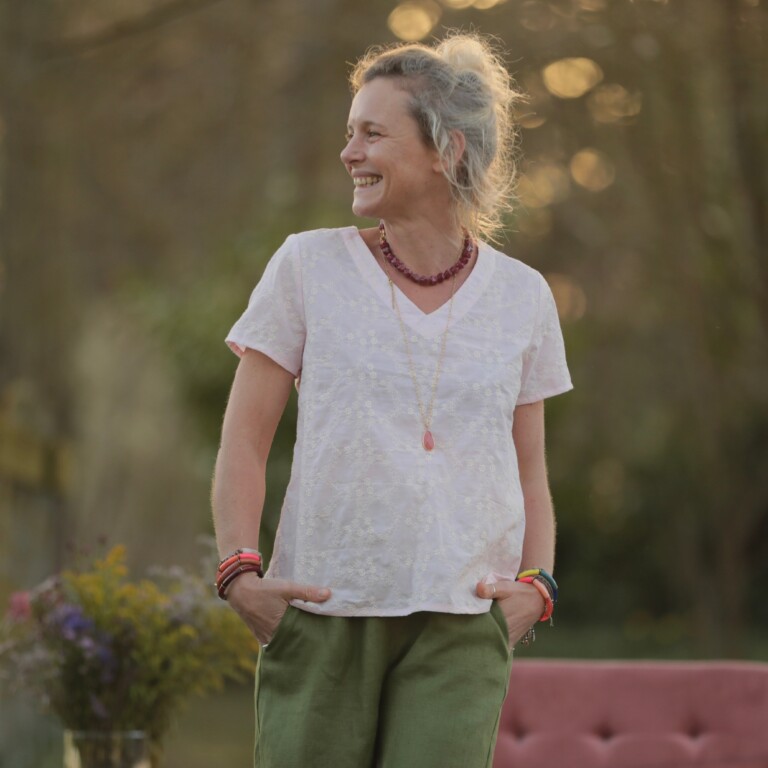 Meta SS25 - Blouse Nila - Voile de coton rose poudré brodé – XL