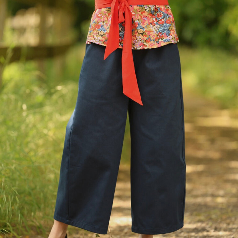 5EA7C393 F979 4962 AE6E B939C52881FA 1 105 c Quintessence - Pantalon Briac - sergé de coton bleu marine – XXL