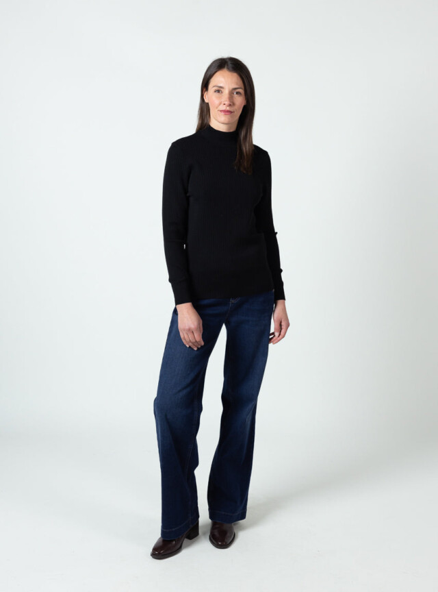 Maison-solfin - Pull chaussette femme col cheminee laine mérinos Noir – 5