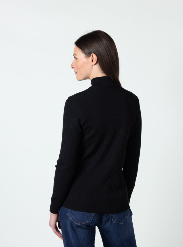 Maison-solfin - Pull chaussette femme col cheminee laine mérinos Noir – 5