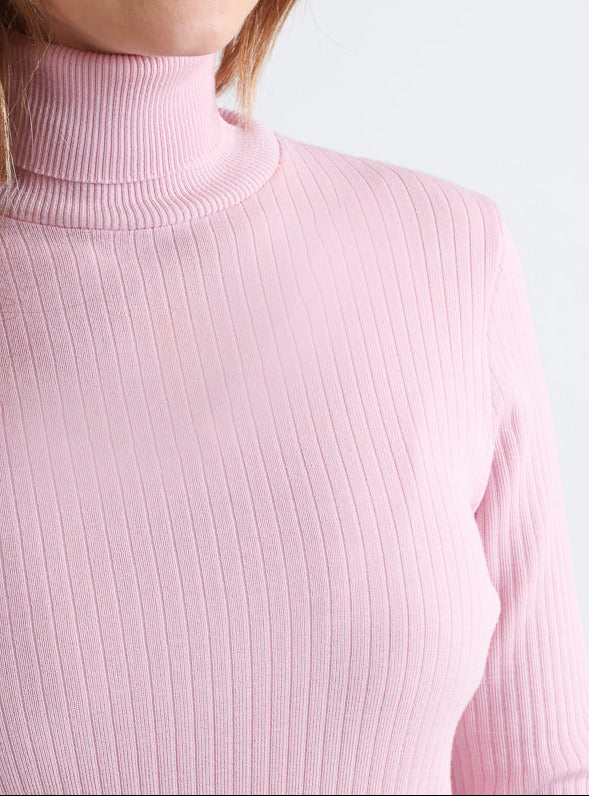 Maison-solfin - Pull chaussette femme col roule en laine mérinos Rose Léger – 5
