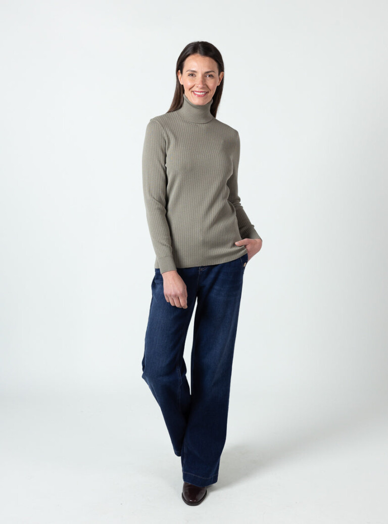 Maison-solfin - Pull chaussette femme col roule en laine mérinos Vert Olive – 5