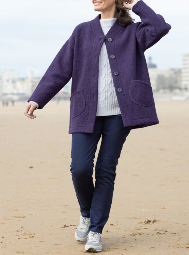 Manteau court femme laine bouillie violet foncé par la marque MAISON SOLFIN MAISON SOLFIN - Manteau court femme laine bouillie violet foncé