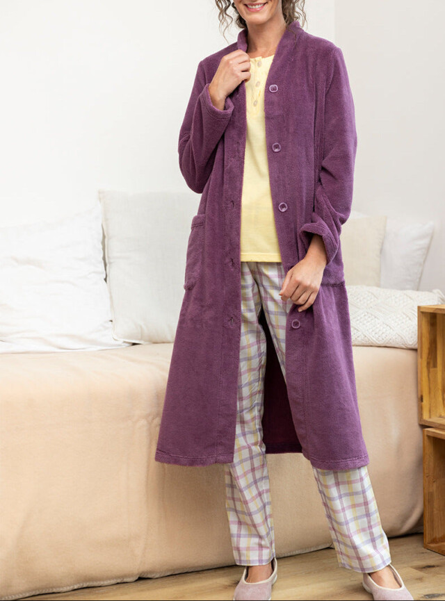 Robe de chambre femme en bambou et coton rose violine par la marque MAISON SOLFIN MAISON SOLFIN - Robe de chambre femme en bambou et coton rose violine