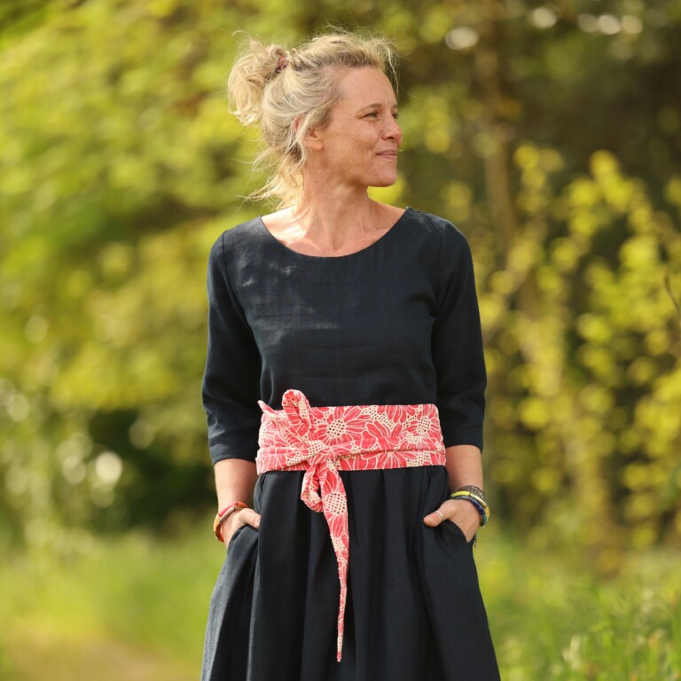 Quintessence - Robe Louisa manches 3/4 – Lin marine – XL
