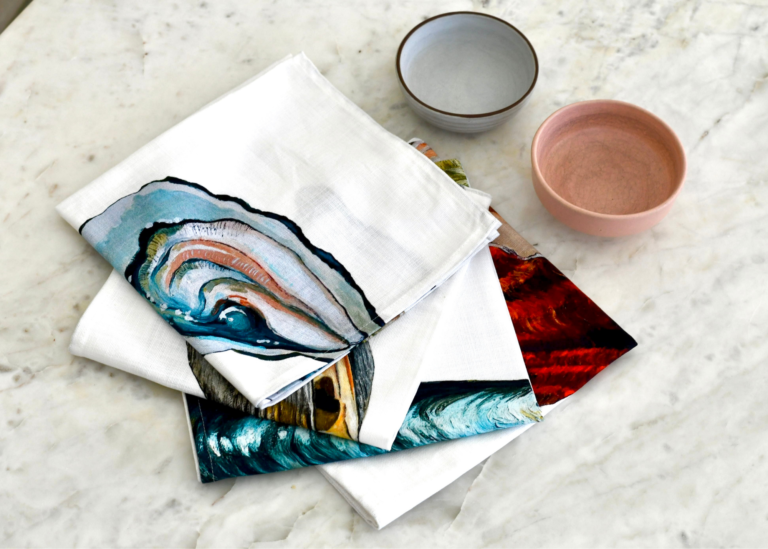 87 varek.illustrations - Pack de 4 serviettes de table : La Marée Nacrée
