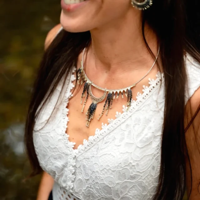 valdyria.com - Collier Majestueux Artemesia Lunaris