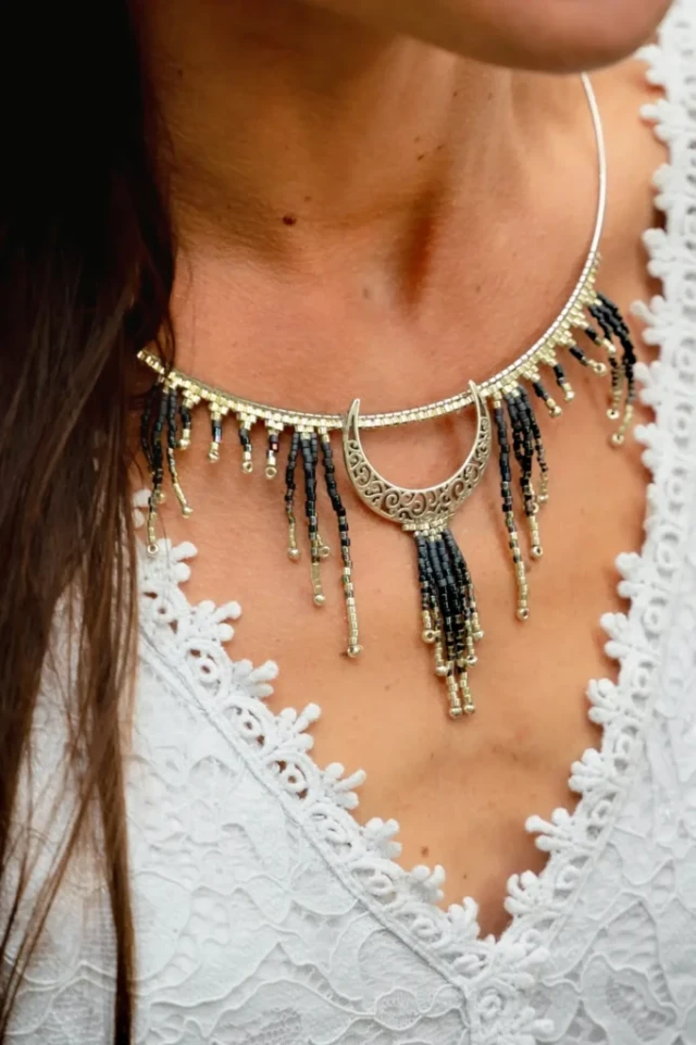 Collier Majestueux Artemesia Lunaris par la marque Valdyria Valdyria - Collier Majestueux Artemesia Lunaris
