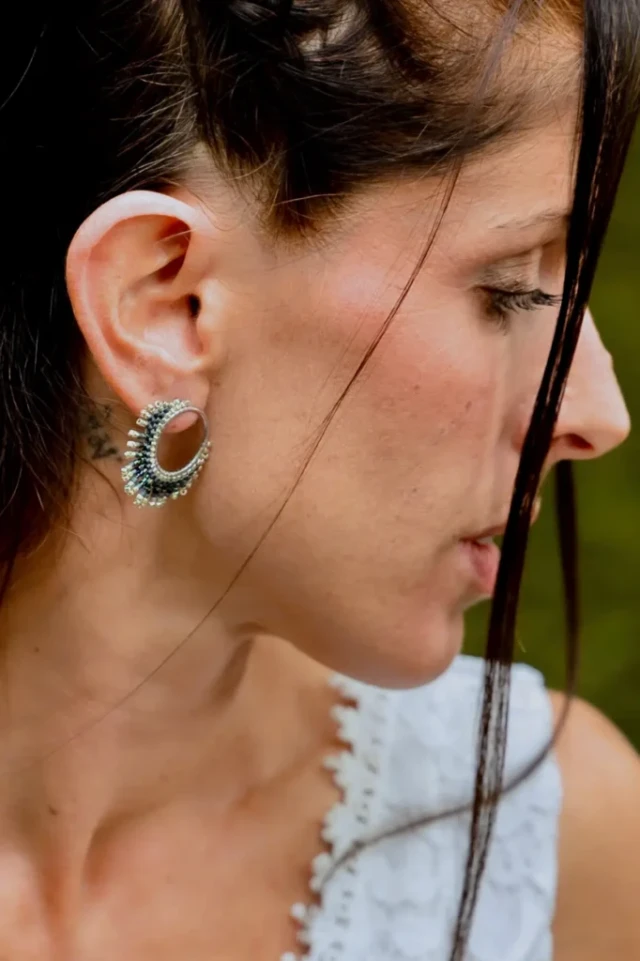 valdyria.com - Petites Boucles D’oreilles Artemesia Lunaris