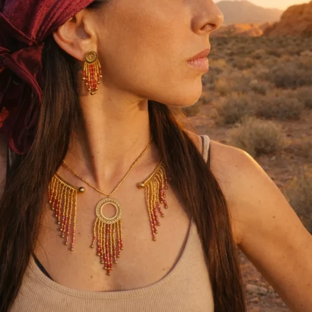 Valdyria - Collier Majestueux Amaziga Rubra