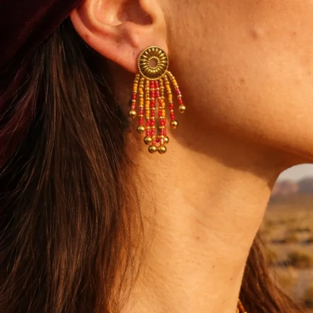 Valdyria - Petites Boucles d’Oreilles Amaziga Rubra