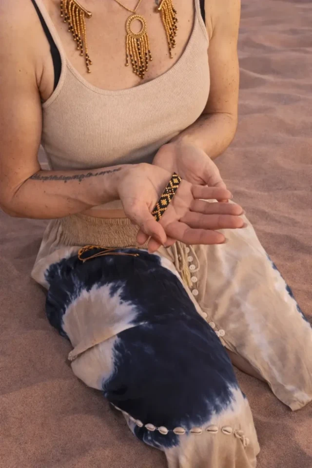 Valdyria - Bracelet Bleu Irisé Amaziga Sacra