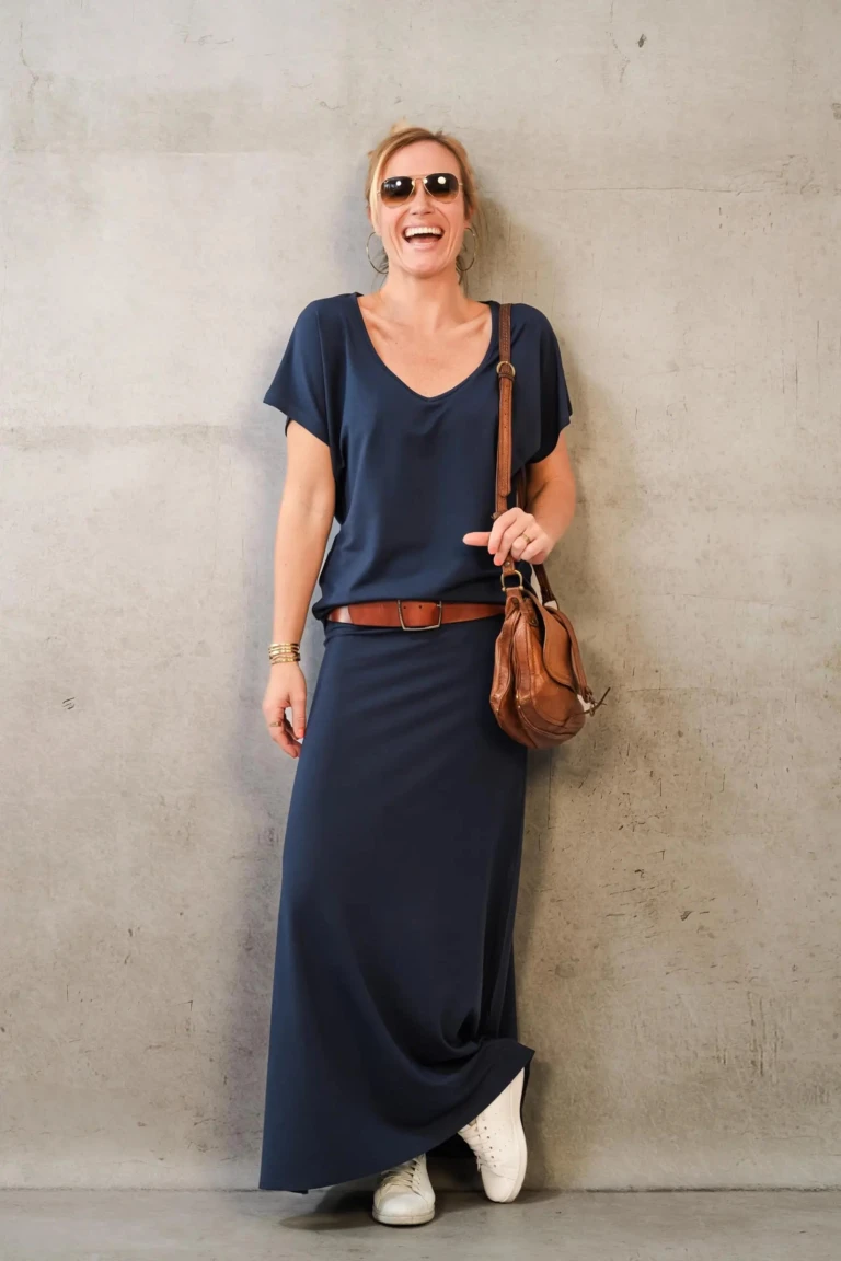 Thelma Rose - Top fluide col V Sam – T3 / Bleu marine