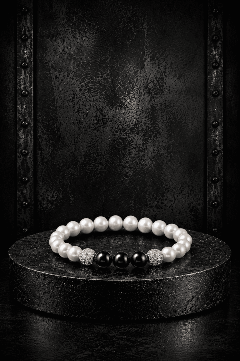 NEIJE - Bracelet Eclipse Perles d'eau douce & Onyx - Or Blanc – XL (poignet de 19 à 21 cm)