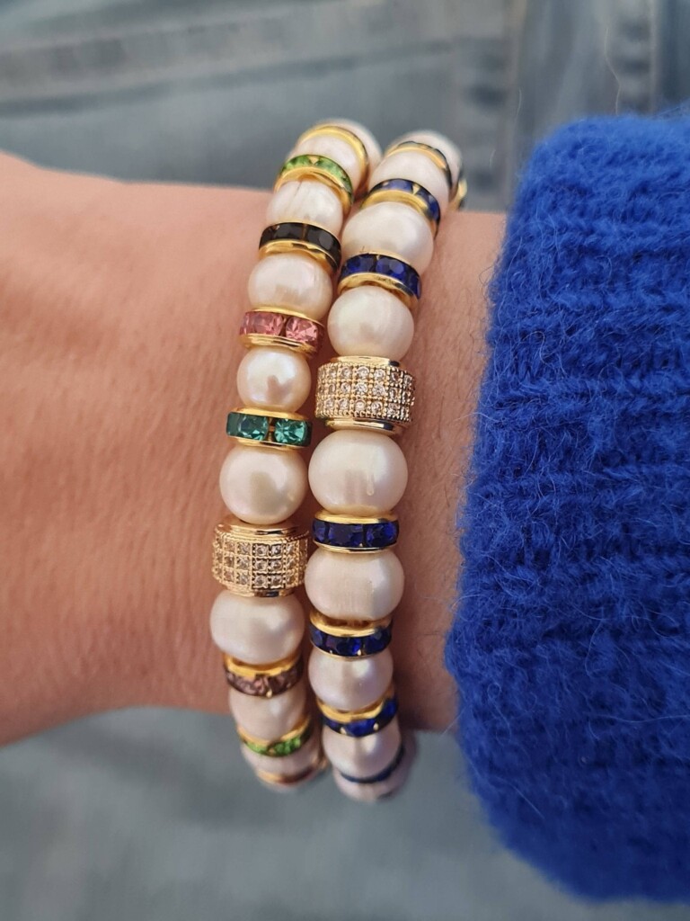 NEIJE - Parure Collier & Bracelet Perles de Culture Blanches avec Diamants Multicolores - Madame Bovary – L (poignet de 17 à 19 cm) / 50 cm + extension de 5 cm