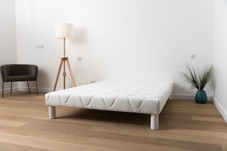 Naturlatt - Sommier tapissier Classique - fabrication artisanale française – 2x100x200cm - King Size + / Chêne