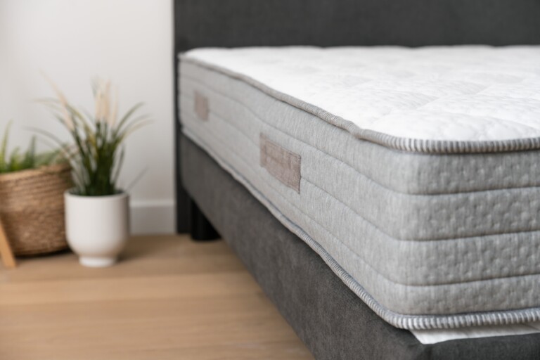 Naturlatt - Matelas Mousse Haute Résilience – 200x200cm - King Size +