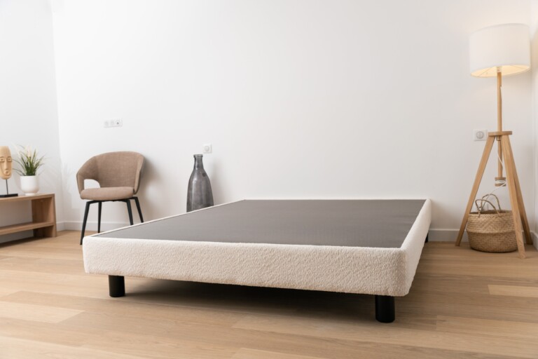 Naturlatt - Sommier tapissier Prestige - fabrication artisanale française – 2x100x200cm - King Size + / Beige pierre / Noir