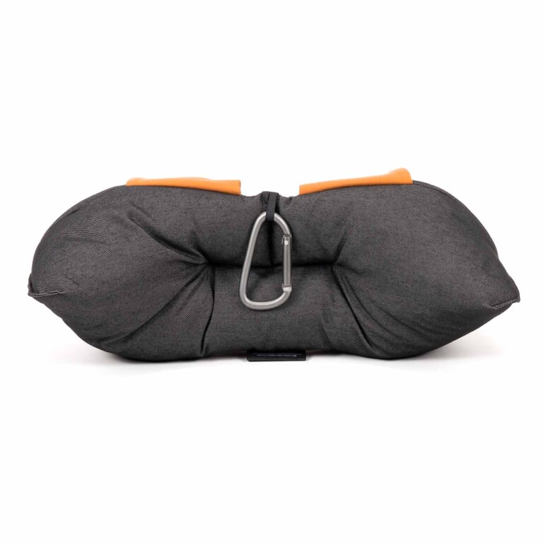 Cosy Club - Coussin de voyage . ELLIPSE Malta