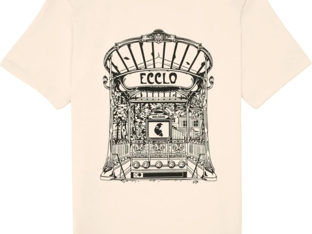 Ecclo t shirt col rond homme creme metropolitain Made In France et coton bio recycle upcycle 04 applat dos 1080x1350 e0b6df91 828c 4575 88c7 0858f4088f00 ECCLO - T-shirt Métropolitain – XL