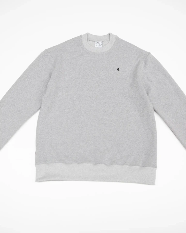Ecclo sweat col rond homme gris Made In France et coton bio recycle upcycle 06 applat 1080x1350 f4023884 8065 4b5f b919 b227ecf3cae2 ECCLO - Sweat rond Aluminio – XL