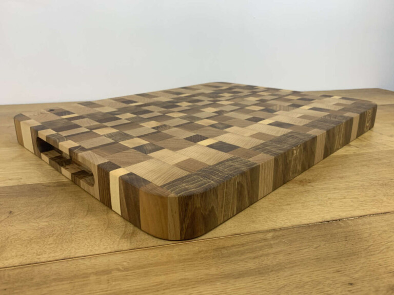 9x3.7cm