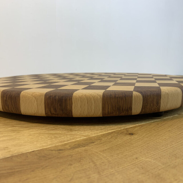 Sève et Copeaux - Planche à découper en bois de bout 38x38cm (avec pieds)
