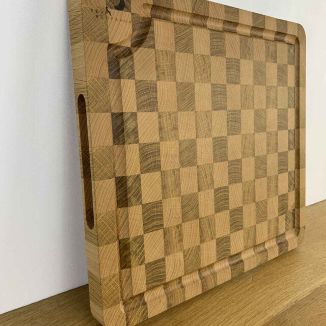 Sève et Copeaux - Planche à découper en bois de bout 42.5x39.5cm (avec rigole à jus)