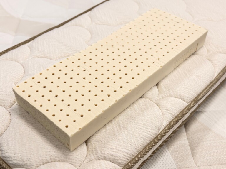 NATUR'LATT LITERIE - Matelas Bébé - Latex Naturel - fabrication artisanale française – 70x140cm