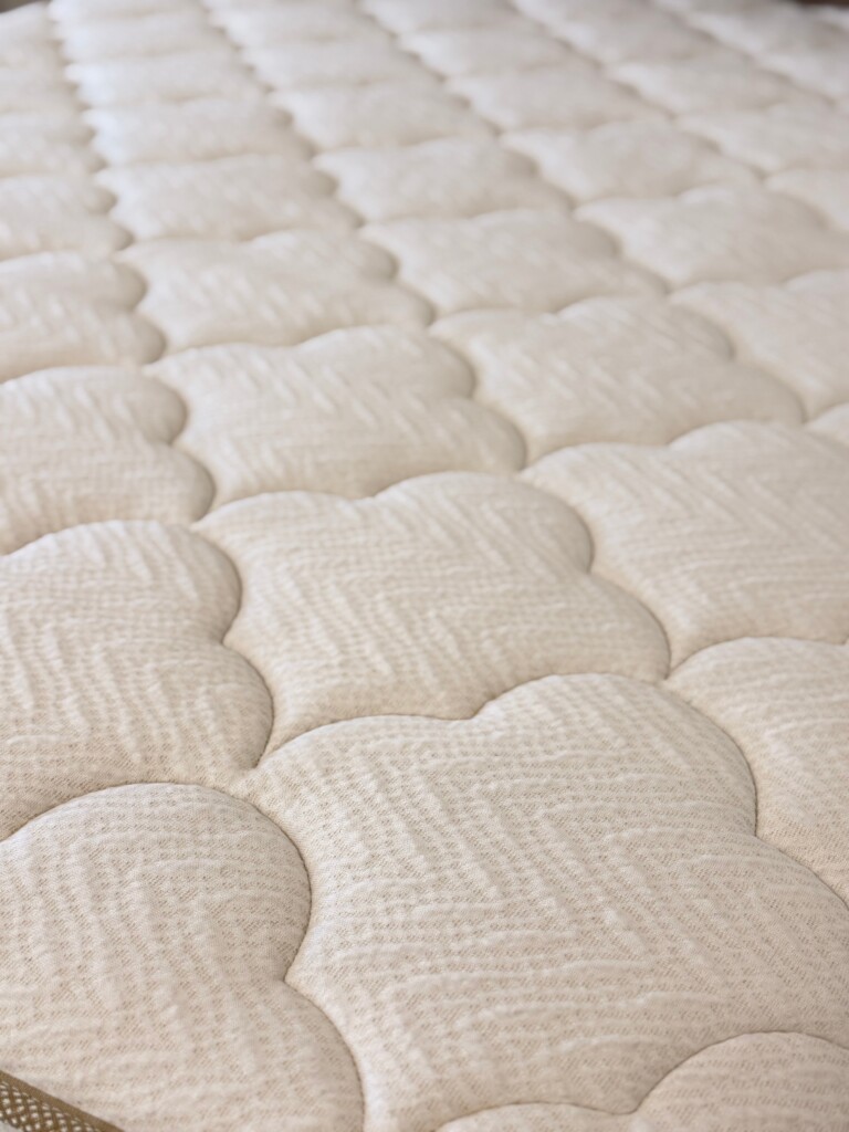 Naturlatt - Matelas Latex Naturel - Made in France - double face été/hiver – 180x200cm - King Size