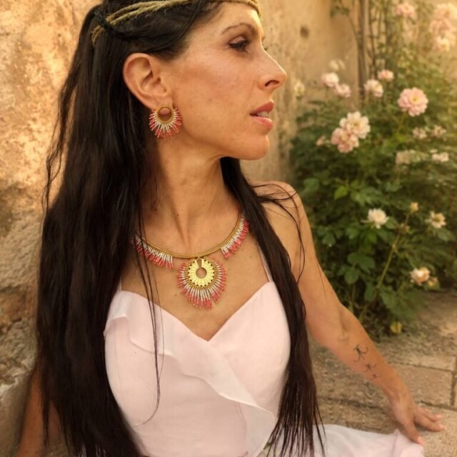 valdyria.com - Collier Majestueux Mira Aurora