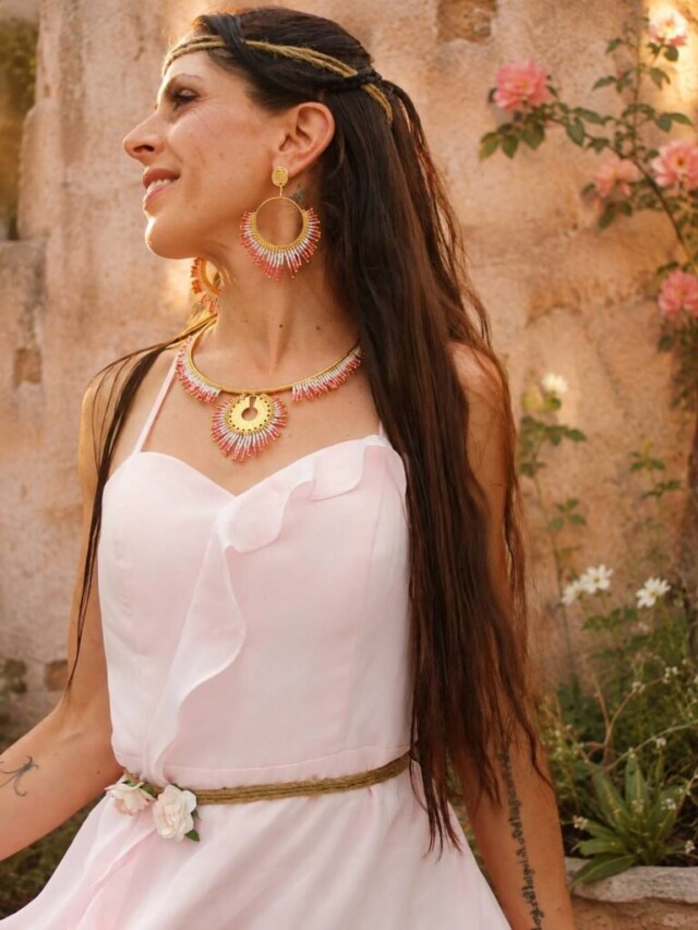 valdyria.com - Collier Majestueux Mira Aurora