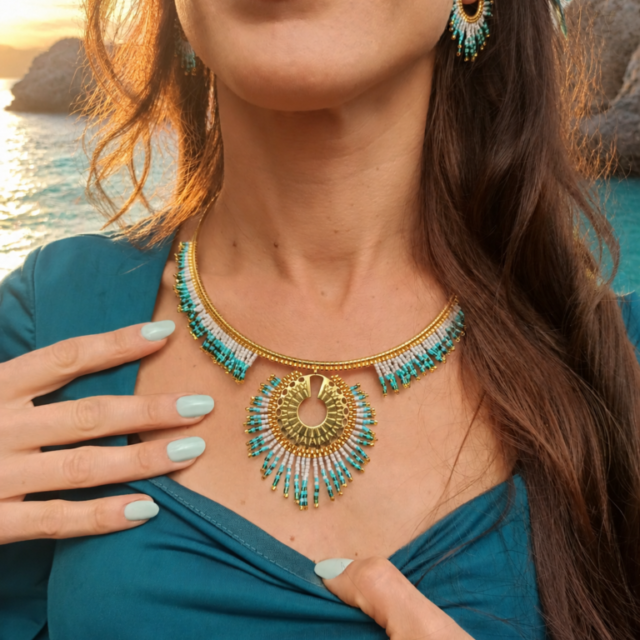 valdyria.com - Collier Majestueux Mira Calypsa