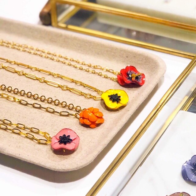 Ciléa Bijoux - Coffret cadeau personnalisé Anémone broche + mini pendentif