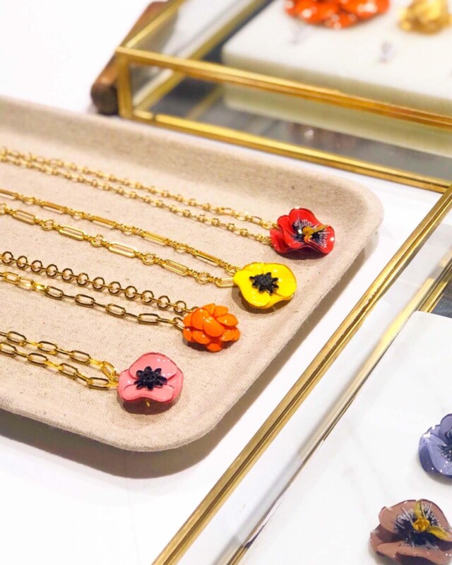 Ciléa Bijoux - Coffret cadeau personnalisé Anémone broche + mini pendentif