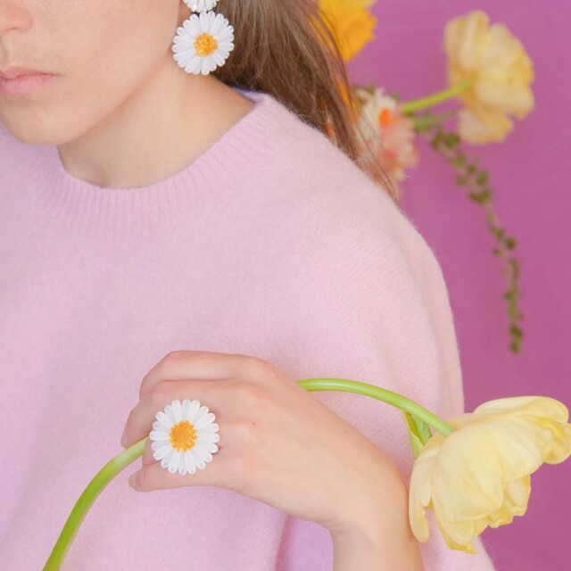 Ciléa Paris - Boucle d'oreille pendantes Daisy - Petit – Tige (Oreilles percées)