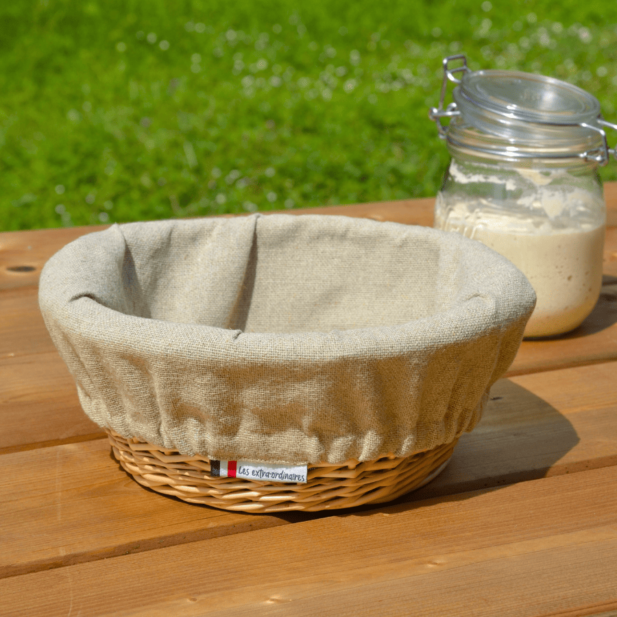 banneton vue entiere bocal levain Les extra-ordinaires - LE BANNETON ROND